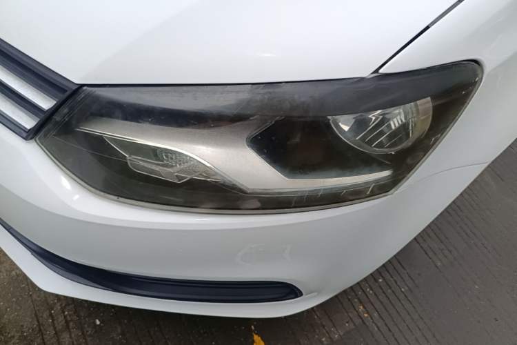 Used Volkswagen Polo 2016 1.4L Automatic Trendy Model Left Front Headlight