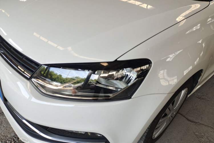 Used Volkswagen Polo 2016 1.6L Automatic Comfort Model Left Front Headlight
