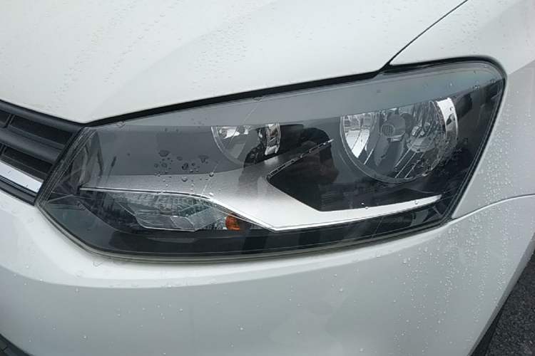 Used Volkswagen Polo 2016 1.4L Automatic Trendy Model Left Front Headlight
