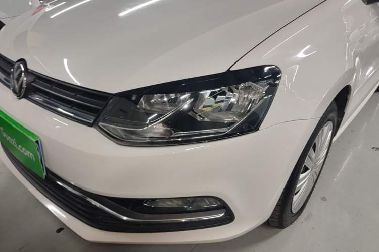 Used Volkswagen Polo 2016 1.6L Automatic Comfort Model Left Front Headlight