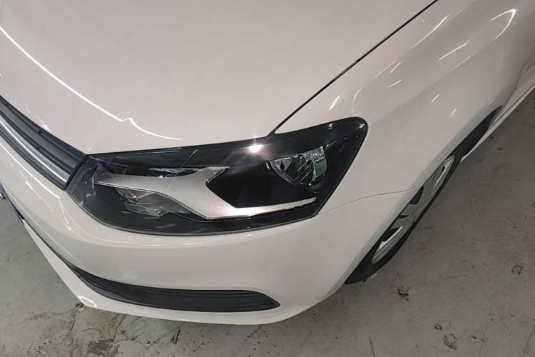 Used Volkswagen Polo 2016 1.4L Automatic Trendy Model Left Front Headlight