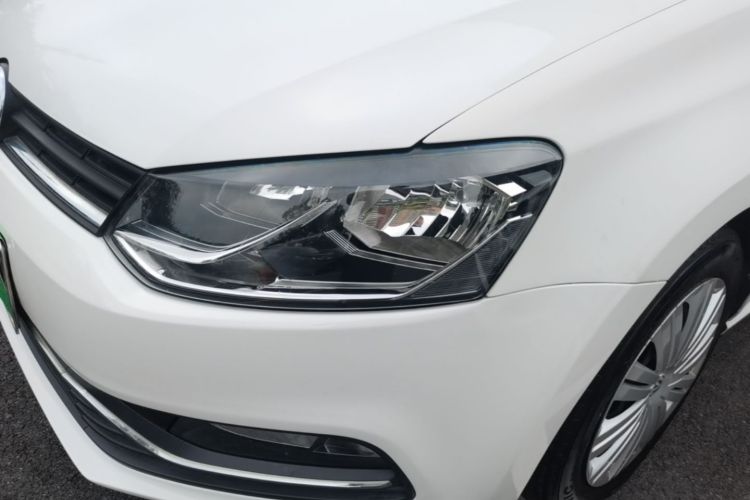 Used Volkswagen Polo 2016 1.6L Automatic Comfort Model Left Front Headlight