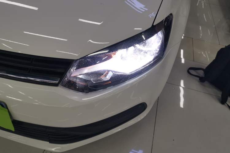 Used Volkswagen Polo 2016 1.4L Automatic Trendy Model Left Front Headlight