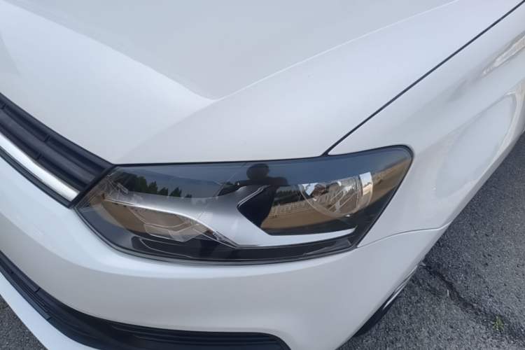 Used Volkswagen Polo 2016 1.4L Automatic Trendy Model Left Front Headlight