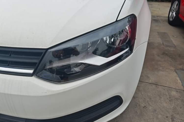 Used Volkswagen Polo 2016 1.4L Automatic Trendy Model Left Front Headlight