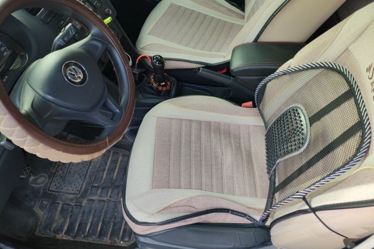 Used Volkswagen Polo 2016 1.4L Manual Fashion Model Left Front Seat
