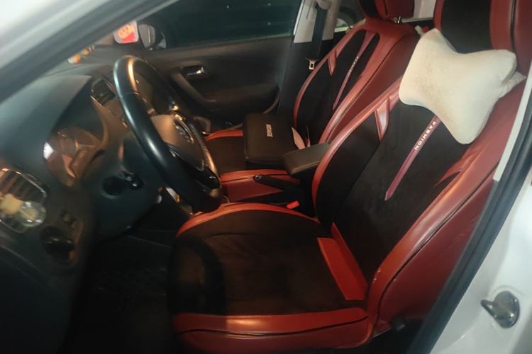 Used Volkswagen Polo 2016 1.6L Automatic Comfort Model Left Front Seat