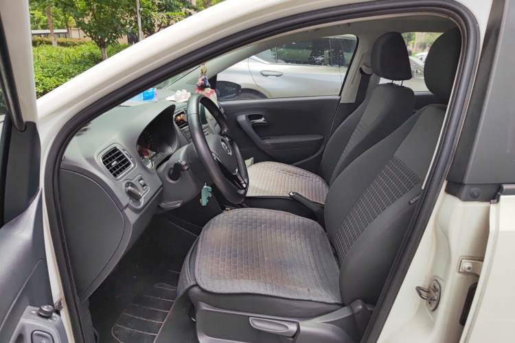 Used Volkswagen Polo 2016 1.6L Automatic Comfort Model Left Front Seat