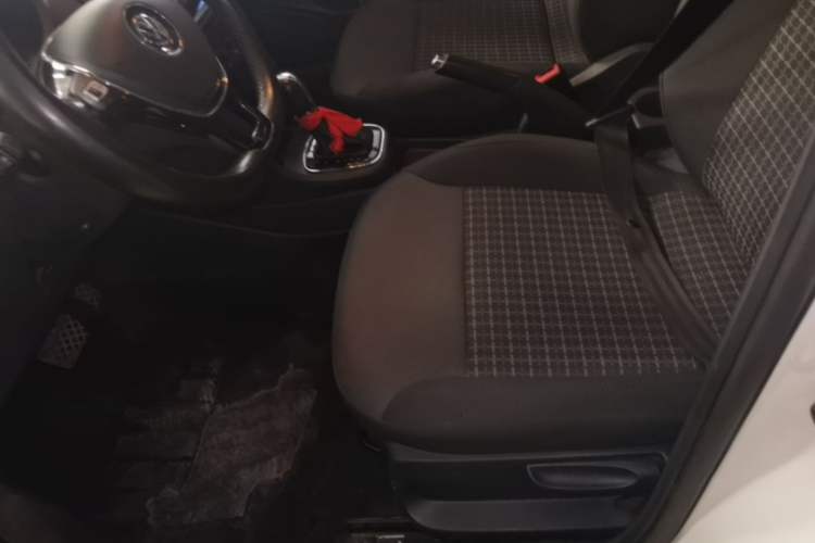 Used Volkswagen Polo 2016 1.6L Automatic Comfort Model Left Front Seat