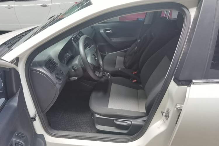 Used Volkswagen Polo 2016 1.4L Automatic Trendy Model Left Front Seat