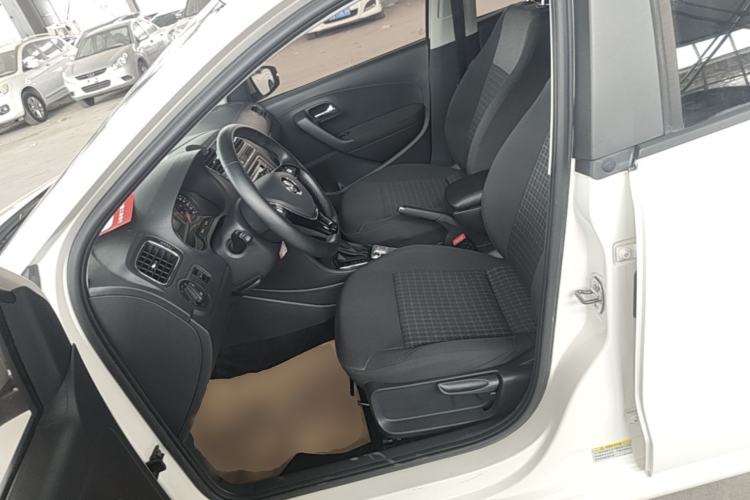 Used Volkswagen Polo 2016 1.6L Automatic Comfort Model Left Front Seat