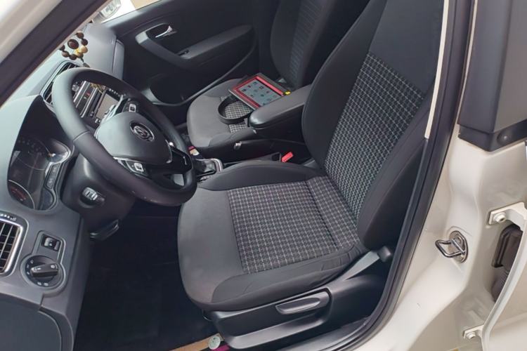 Used Volkswagen Polo 2016 1.6L Automatic Comfort Model Left Front Seat