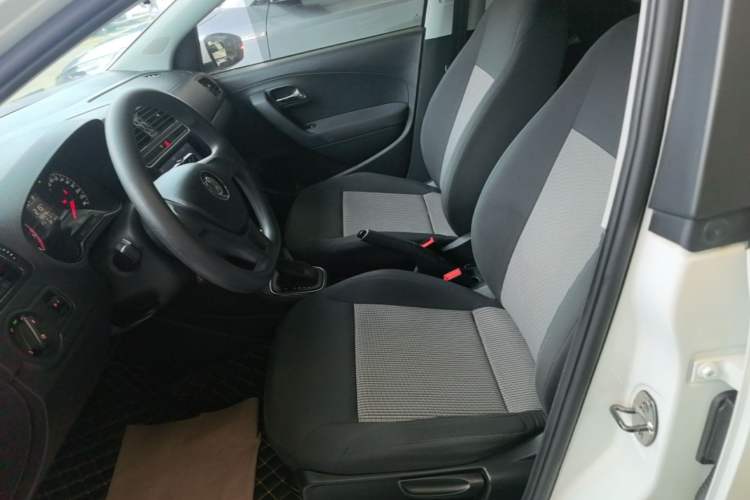 Used Volkswagen Polo 2016 1.4L Automatic Trendy Model Left Front Seat