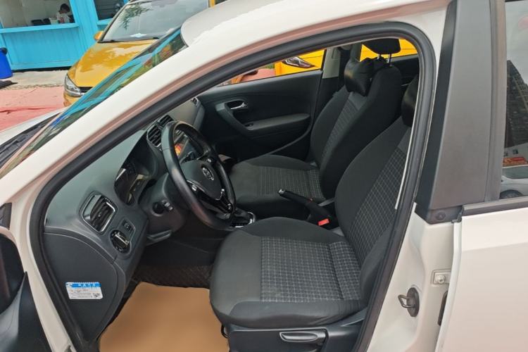 Used Volkswagen Polo 2016 1.6L Automatic Comfort Model Left Front Seat
