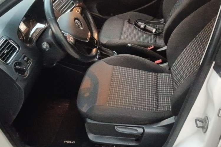 Used Volkswagen Polo 2016 1.6L Automatic Comfort Model Left Front Seat