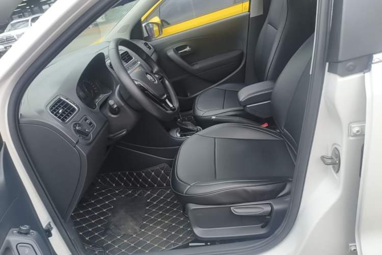 Used Volkswagen Polo 2016 1.6L Automatic Comfort Model Left Front Seat