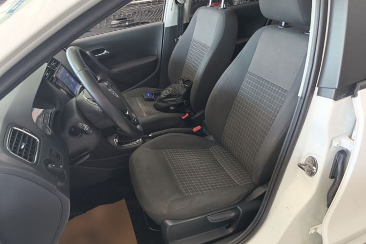 Used Volkswagen Polo 2016 1.6L Automatic Comfort Model Left Front Seat