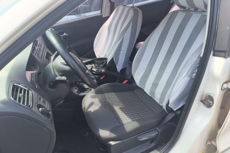 Used Volkswagen Polo 2016 1.6L Automatic Comfort Model Left Front Seat