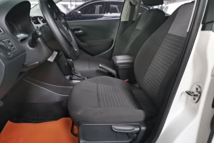 Used Volkswagen Polo 2016 1.6L Automatic Comfort Model Left Front Seat