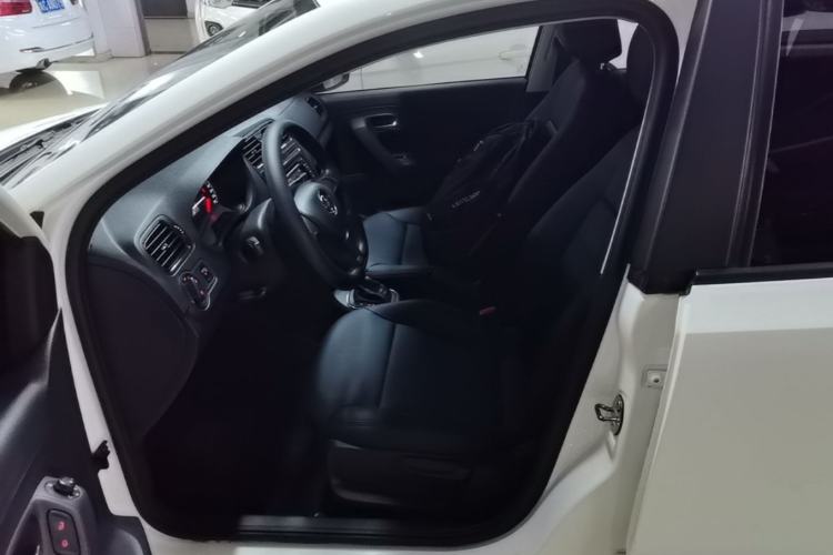 Used Volkswagen Polo 2016 1.4L Automatic Trendy Model Left Front Seat