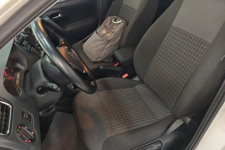 Used Volkswagen Polo 2016 1.6L Automatic Comfort Model Left Front Seat