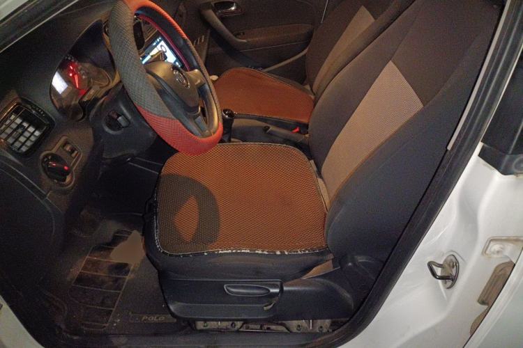 Used Volkswagen Polo 2016 1.4L Manual Fashion Model Left Front Seat