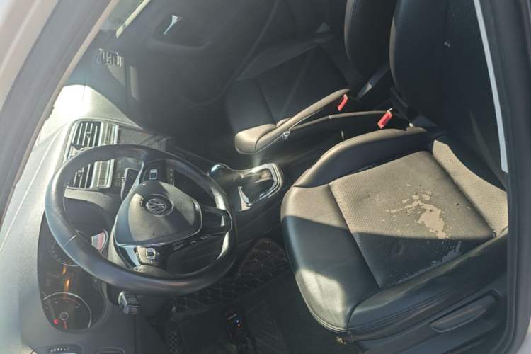 Used Volkswagen Polo 2016 1.6L Automatic Comfort Model Left Front Seat