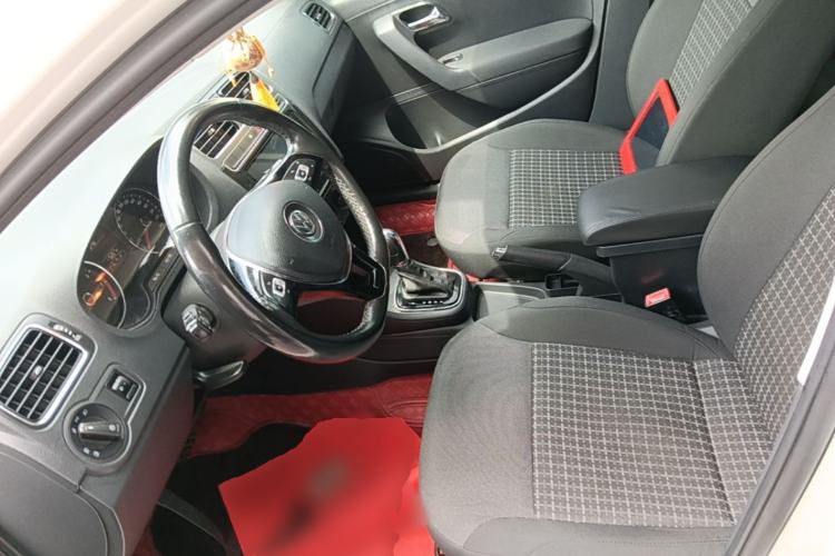 Used Volkswagen Polo 2016 1.6L Automatic Comfort Model Left Front Seat