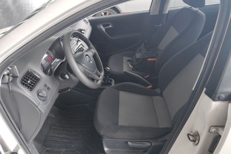 Used Volkswagen Polo 2016 1.4L Manual Fashion Model Left Front Seat