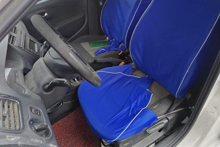 Used Volkswagen Polo 2016 1.4L Manual Fashion Model Left Front Seat