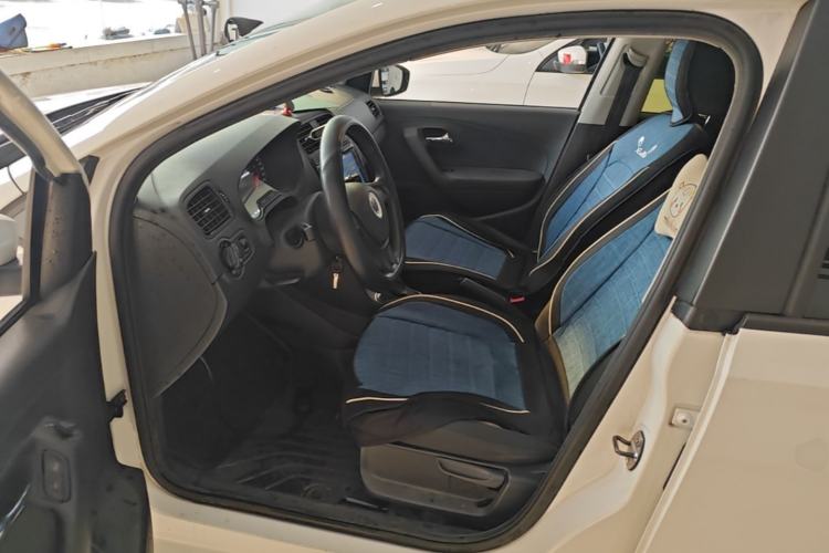 Used Volkswagen Polo 2016 1.4L Automatic Trendy Model Left Front Seat