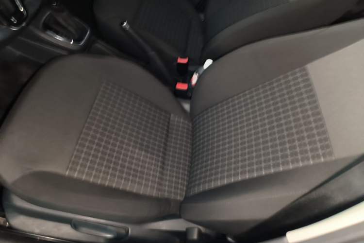 Used Volkswagen Polo 2016 1.6L Automatic Comfort Model Left Front Seat
