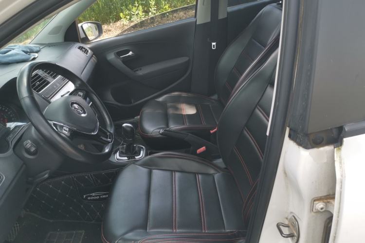 Used Volkswagen Polo 2016 1.6L Automatic Comfort Model Left Front Seat