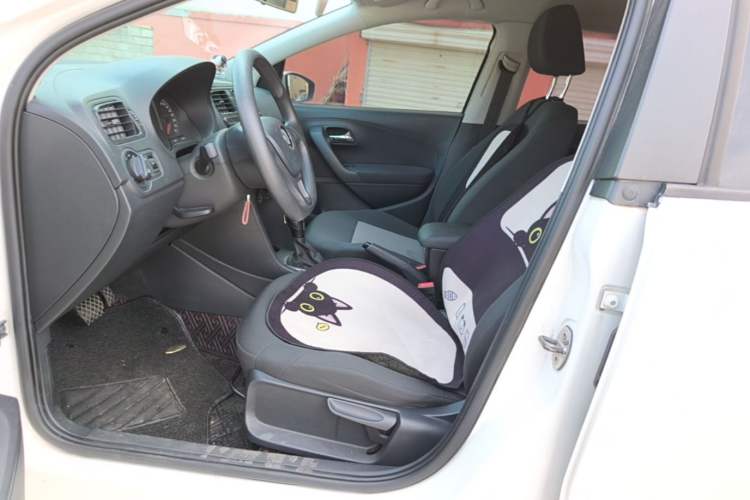 Used Volkswagen Polo 2016 1.4L Automatic Trendy Model Left Front Seat