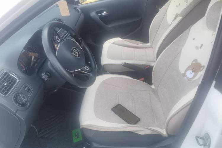 Used Volkswagen Polo 2016 1.6L Automatic Comfort Model Left Front Seat