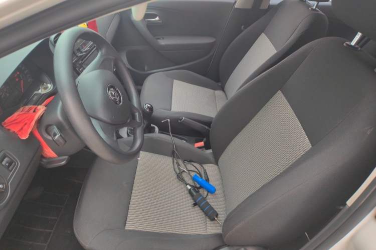 Used Volkswagen Polo 2016 1.4L Manual Fashion Model Left Front Seat
