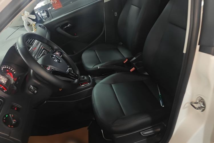 Used Volkswagen Polo 2016 1.6L Automatic Comfort Model Left Front Seat