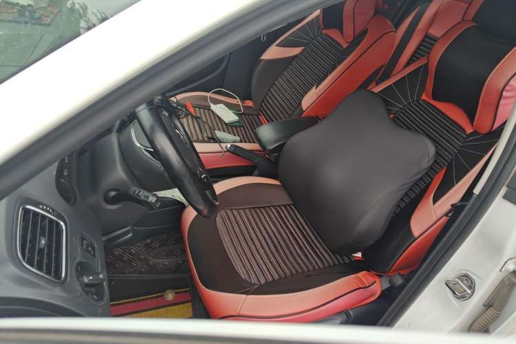 Used Volkswagen Polo 2016 1.6L Automatic Comfort Model Left Front Seat