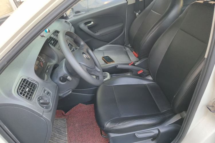 Used Volkswagen Polo 2016 1.4L Automatic Trendy Model Left Front Seat