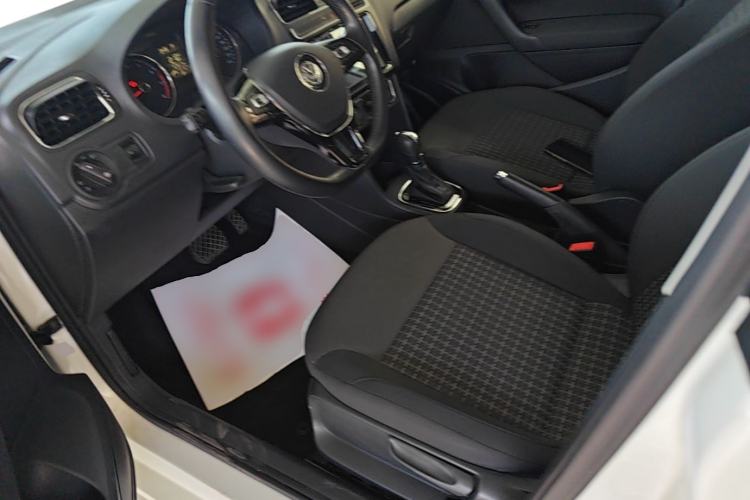 Used Volkswagen Polo 2016 1.6L Automatic Comfort Model Left Front Seat
