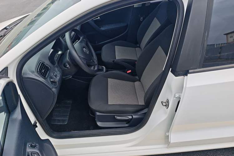 Used Volkswagen Polo 2016 1.4L Automatic Trendy Model Left Front Seat