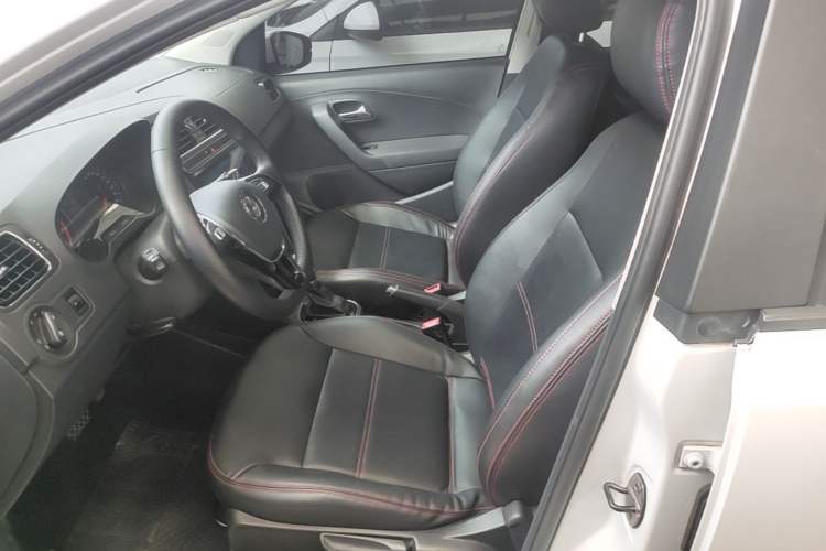 Used Volkswagen Polo 2016 1.6L Automatic Comfort Model Left Front Seat