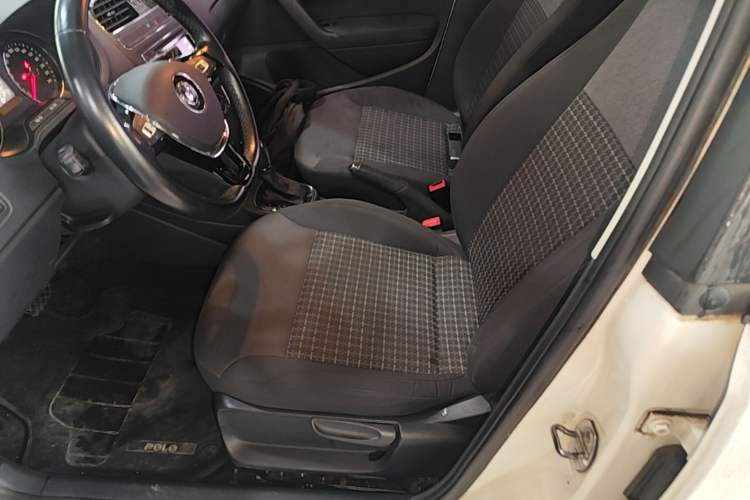 Used Volkswagen Polo 2016 1.6L Automatic Comfort Model Left Front Seat