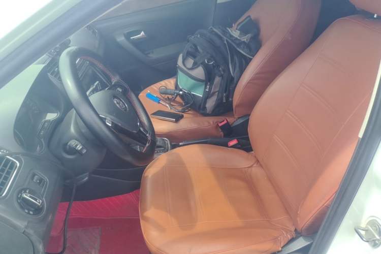 Used Volkswagen Polo 2016 1.6L Automatic Comfort Model Left Front Seat
