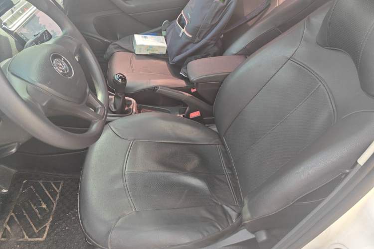 Used Volkswagen Polo 2016 1.4L Manual Fashion Model Left Front Seat