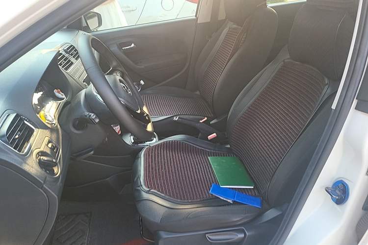 Used Volkswagen Polo 2016 1.6L Automatic Comfort Model Left Front Seat
