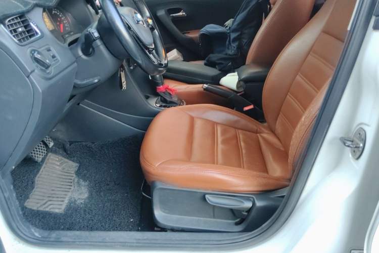 Used Volkswagen Polo 2016 1.6L Automatic Comfort Model Left Front Seat