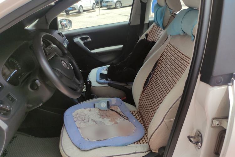 Used Volkswagen Polo 2016 1.4L Manual Fashion Model Left Front Seat