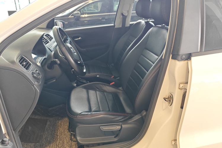 Used Volkswagen Polo 2016 1.6L Automatic Comfort Model Left Front Seat