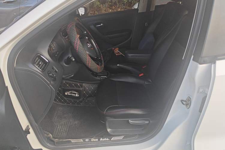 Used Volkswagen Polo 2016 1.6L Automatic Comfort Model Left Front Seat